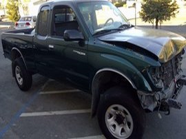 2000 TOYOTA TACOMA GREEN SR5 EXT CAB 2.7 AT 2WD.  Z24847